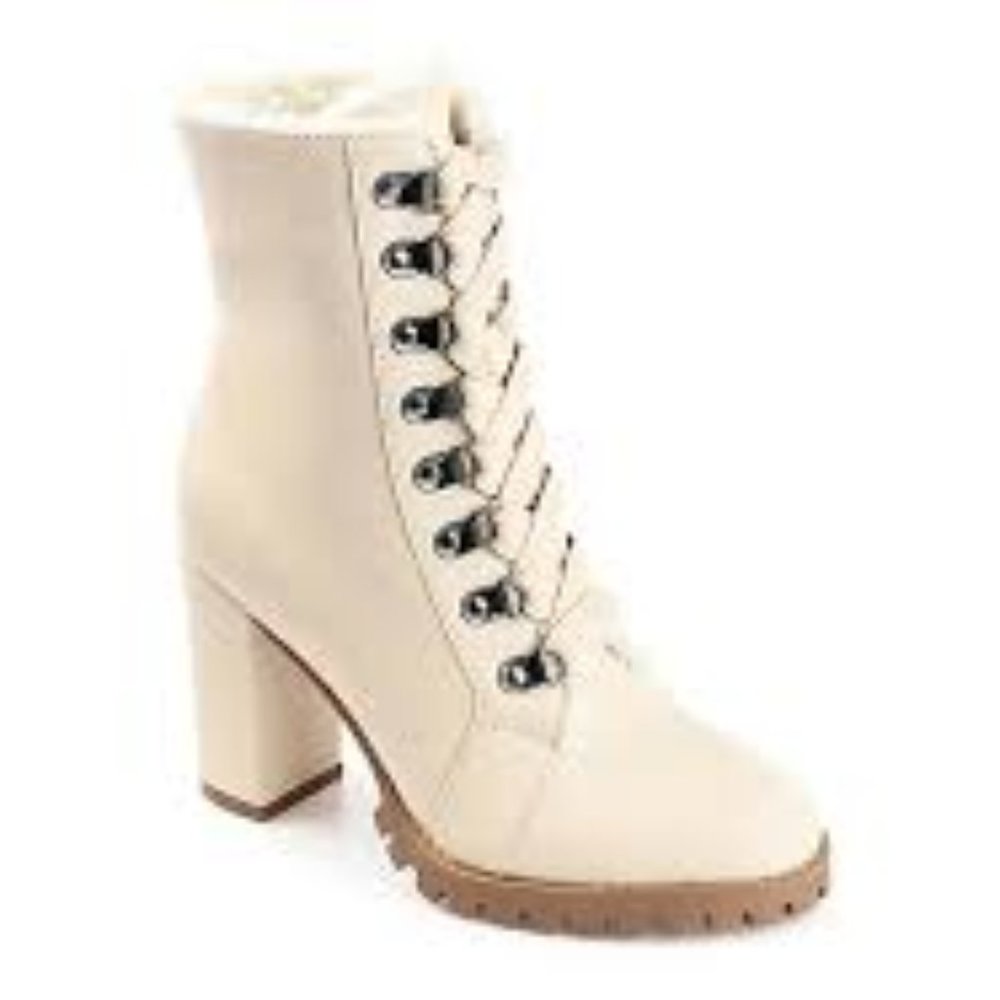 Journee Fauna Platform Booties Cream 8.5 Vegan Leather NWT NIB
